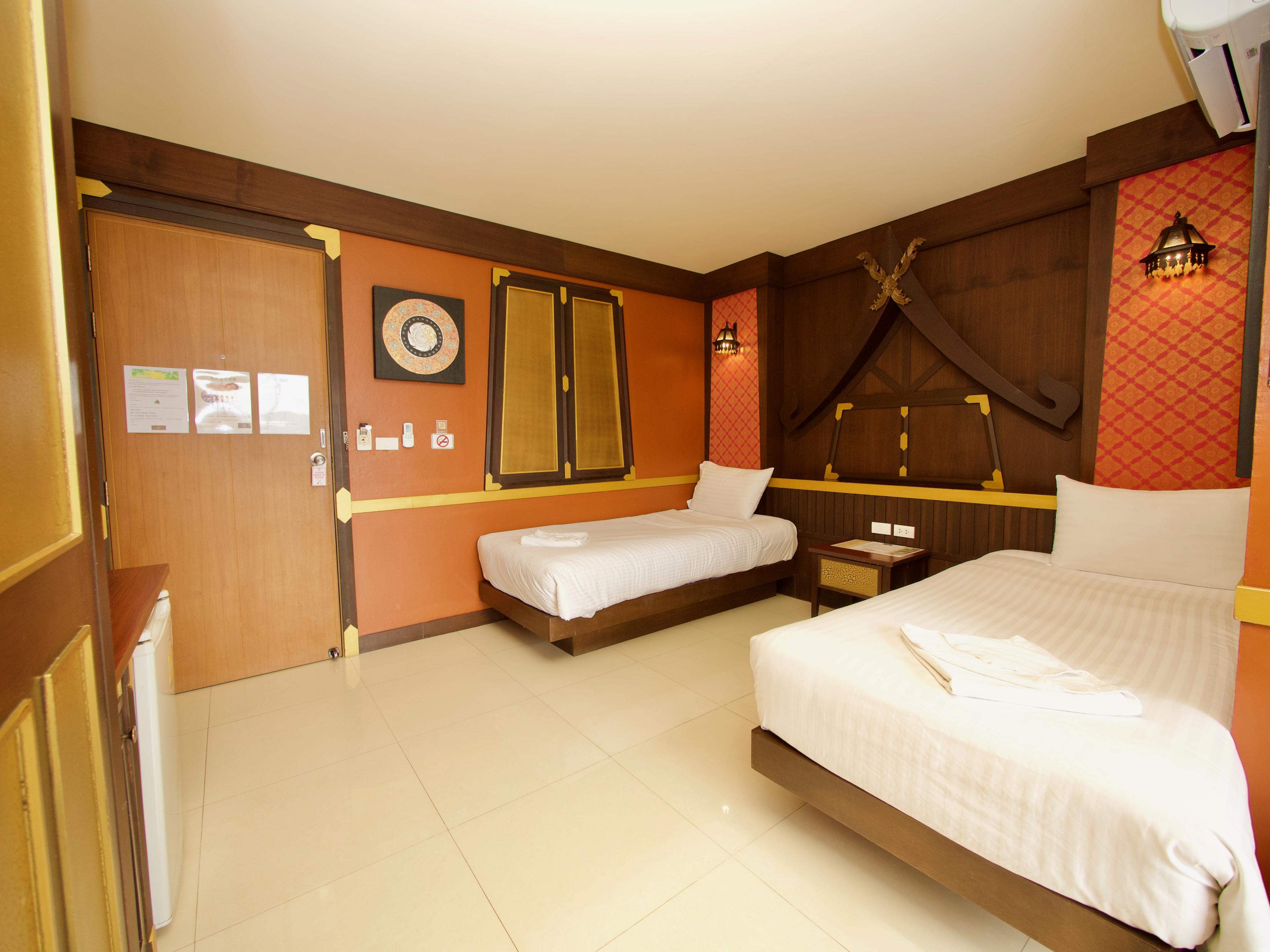99 Residence Patong Exterior foto