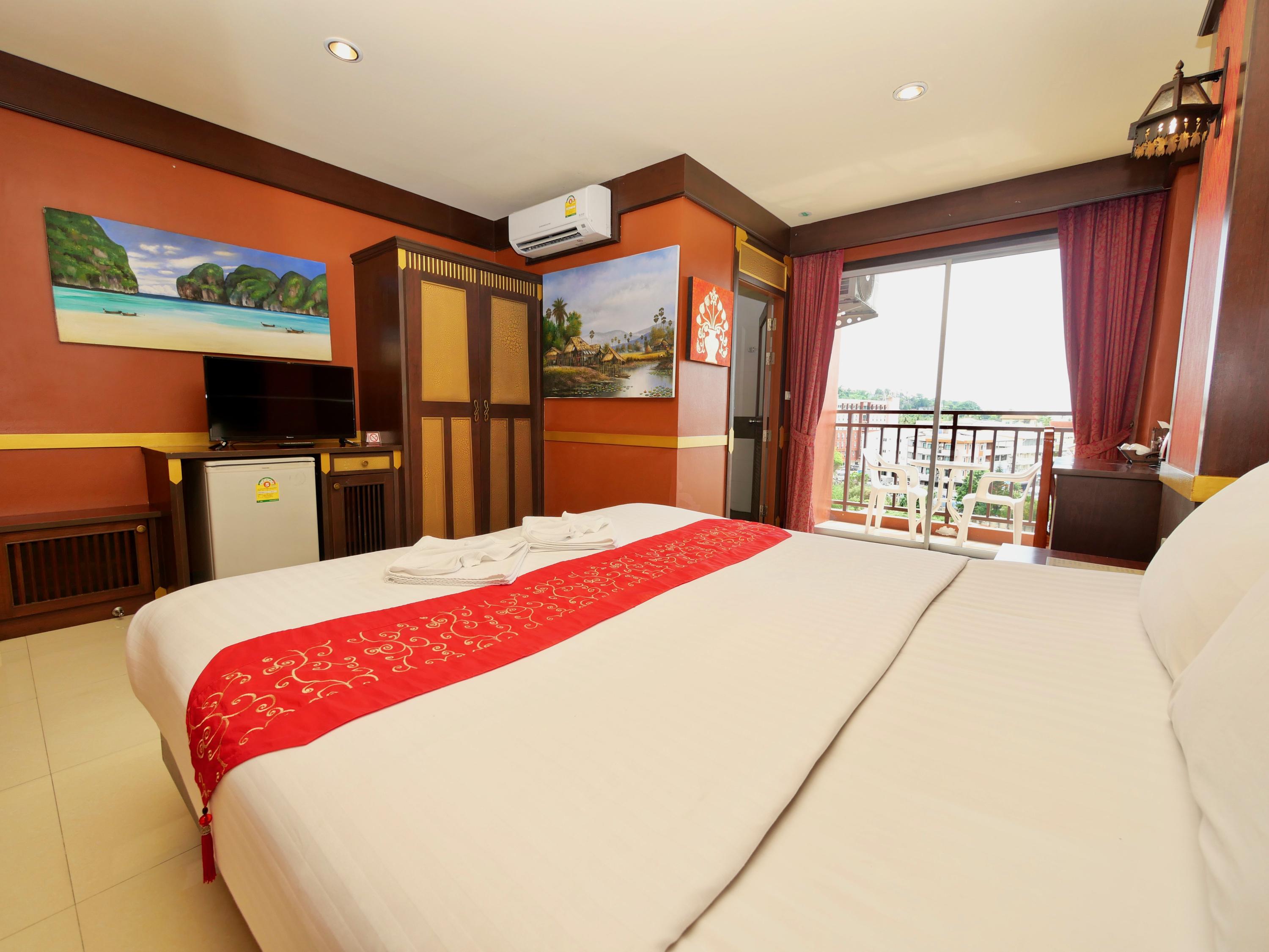 99 Residence Patong Exterior foto