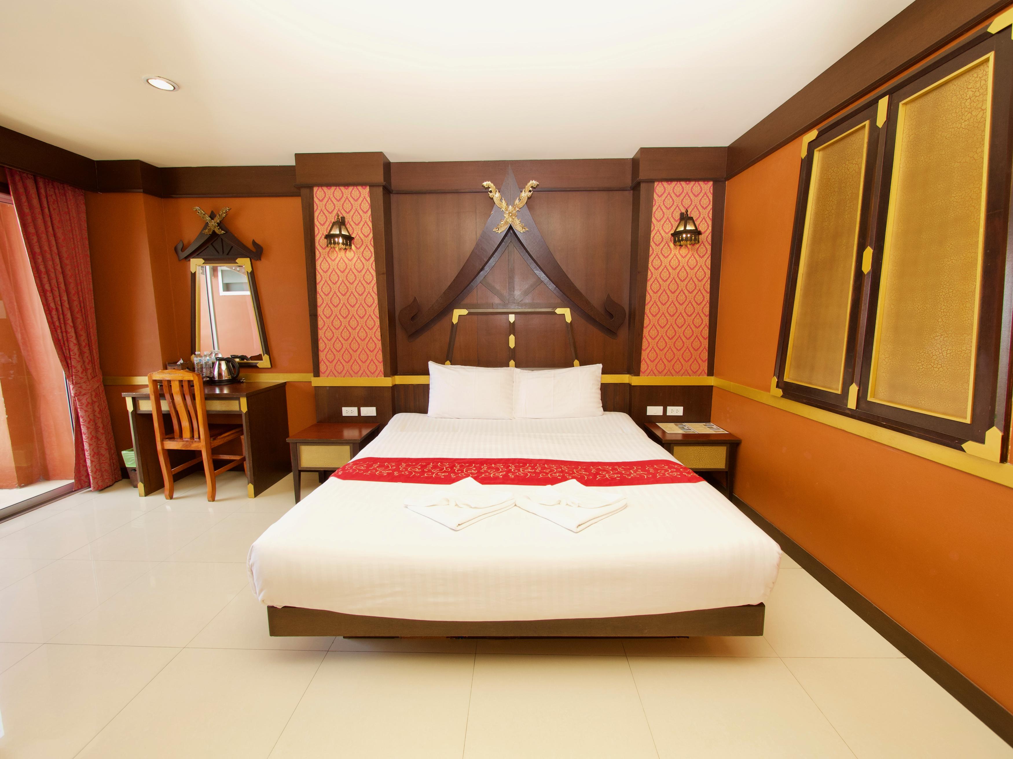 99 Residence Patong Exterior foto